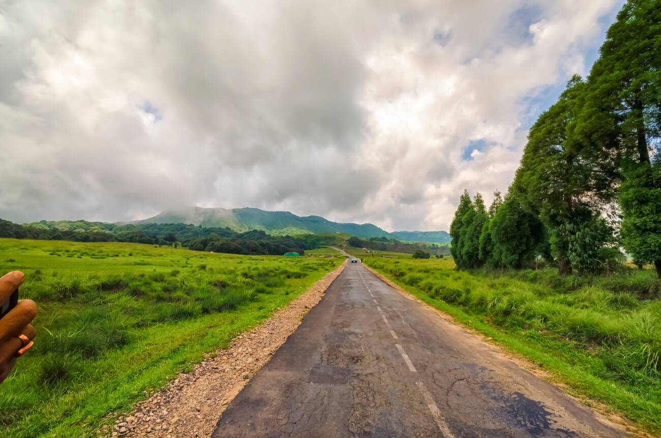 19 Amazing Hotspots: Unveiling Best Shillong Tourist Places!