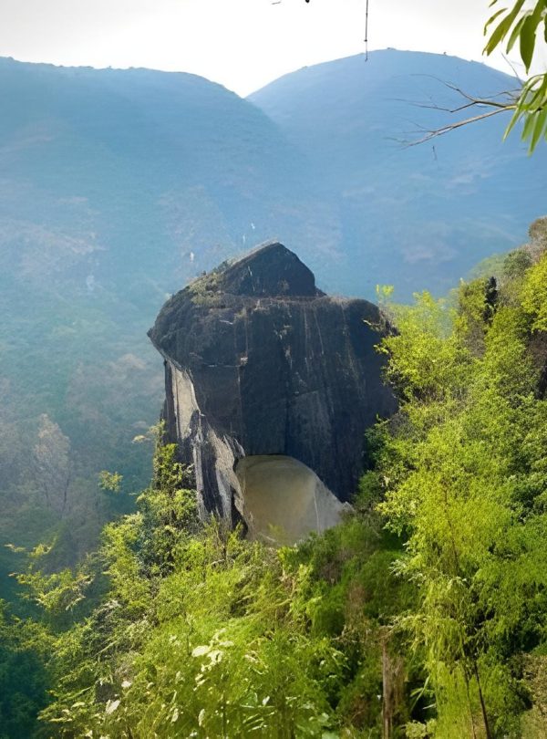 Meghalaya Tour Package