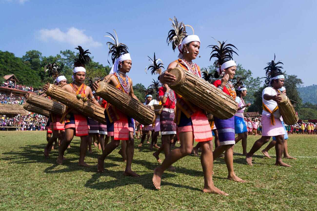 8 Vibrant Folk Dances Of Meghalaya | Oddessemania