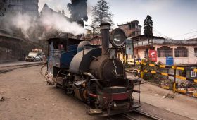 toy trail Darjeeling