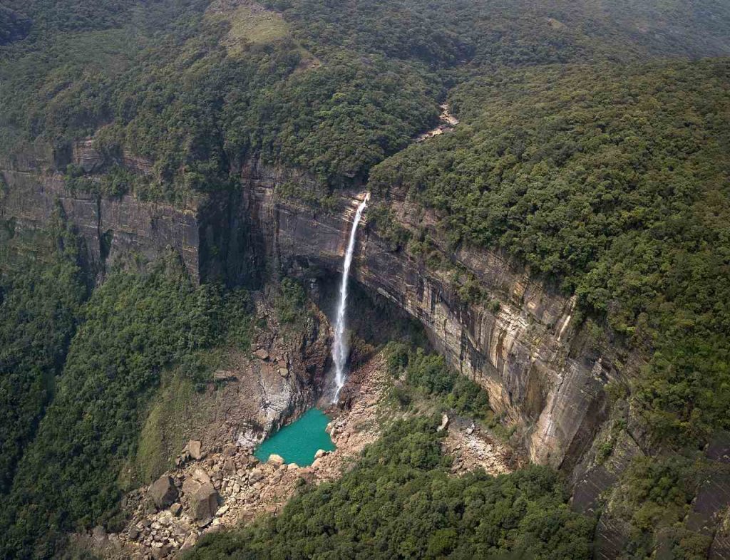 Nohalikalai Falls