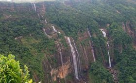 Seven Sisters falls