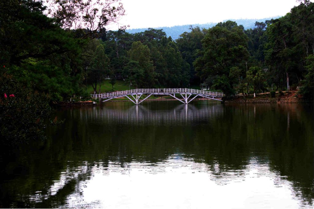 Wards Lake near elephant falls in Shillong