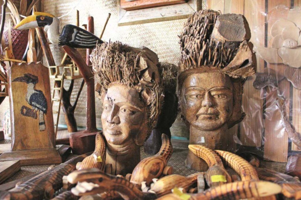 Wood Carvings handicraft of arunachal pradesh