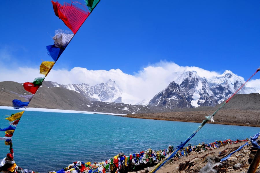 Gurudongmar Lake one of the best North sikkim tourist places