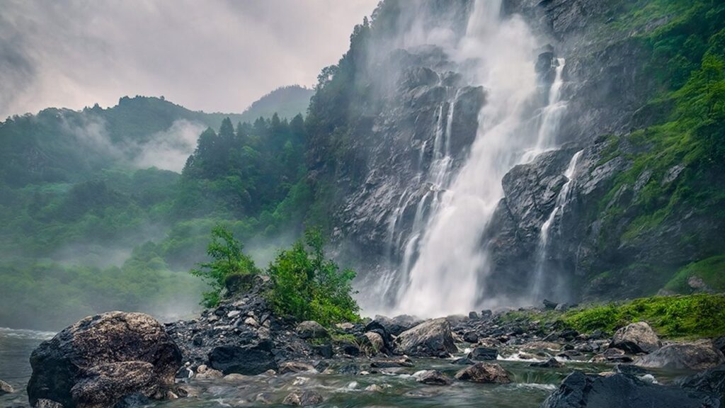 nuranang falls tawang arunachal pradesh 2 attr hero